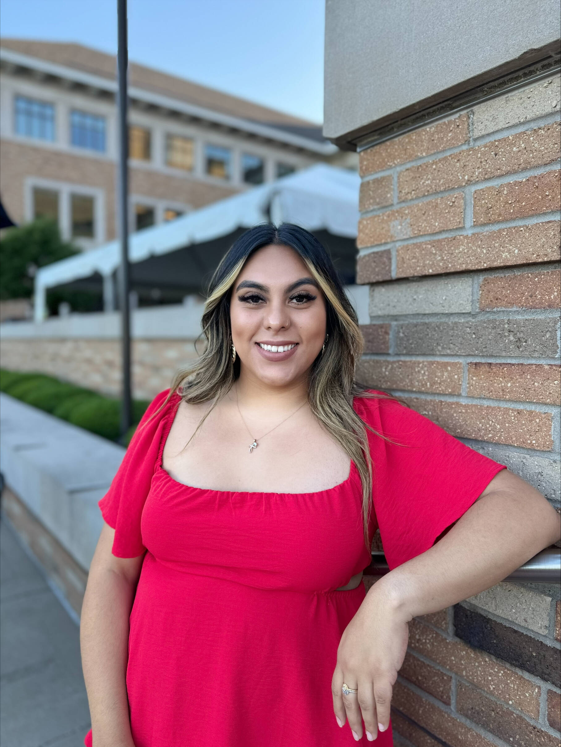 Yessenia Aguillon Headshot